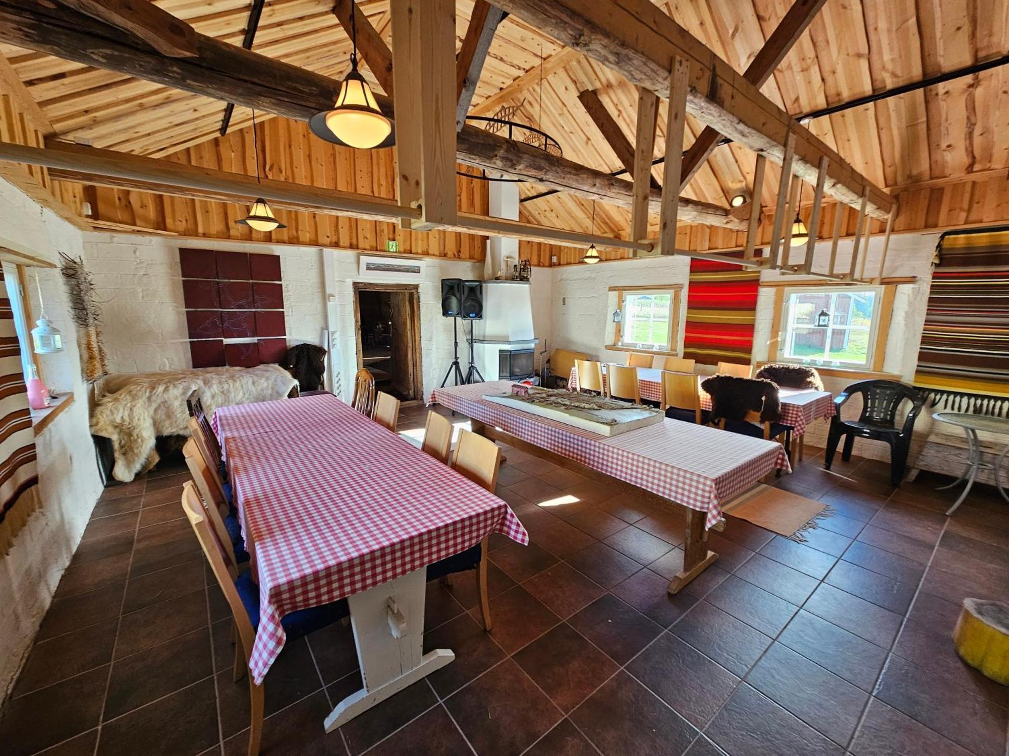 Kierinki Village Majatalo Bagian luar foto